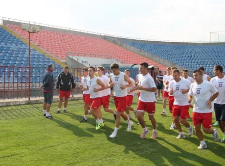 FC Bihor a semnat cu alţi trei jucători şi a intrat în cantonament